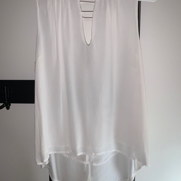 Forever 21 Wavy Tunic - Picture 4 of 5
